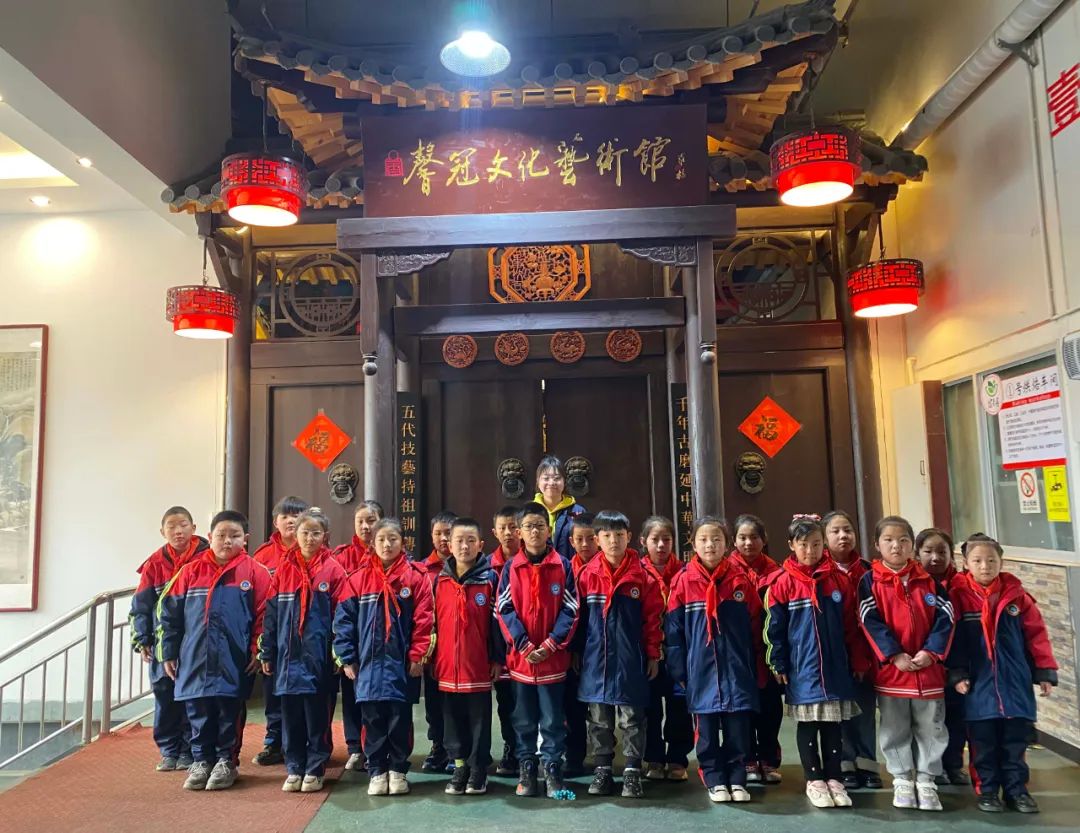 科普教育，薪火相傳